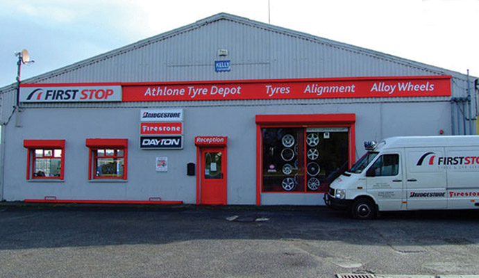 Athlone Tyre Depot also carry out a lot of fleet and contract work for the likes of DPD in Athlone, An Post, eircom and some small- to medium-sized local hauliers. )